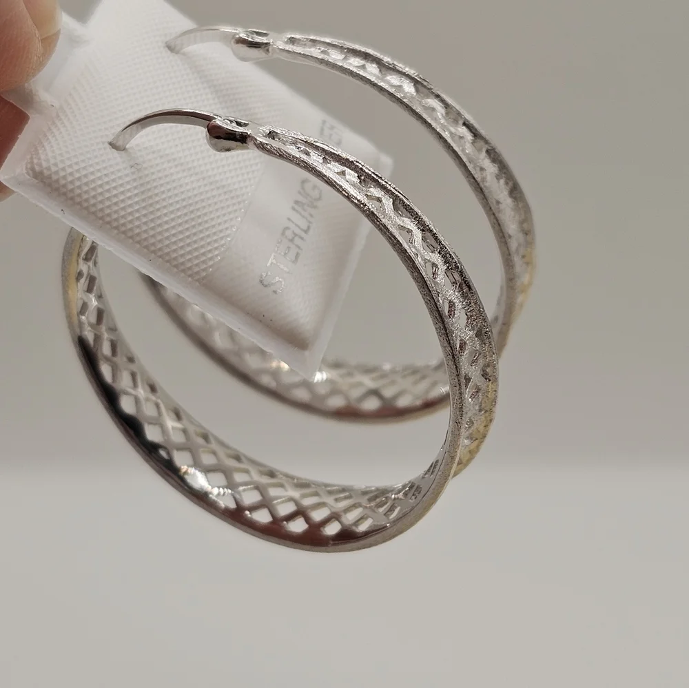 Sterling Silver 925 Rhodium Plated Diamond Cut Snap-On Hoop Earring
